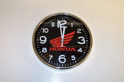 Väggklocka Honda